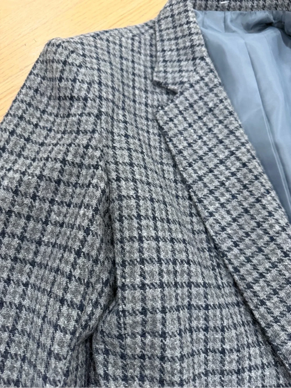 Vintage wool blazer and skirt set size 2